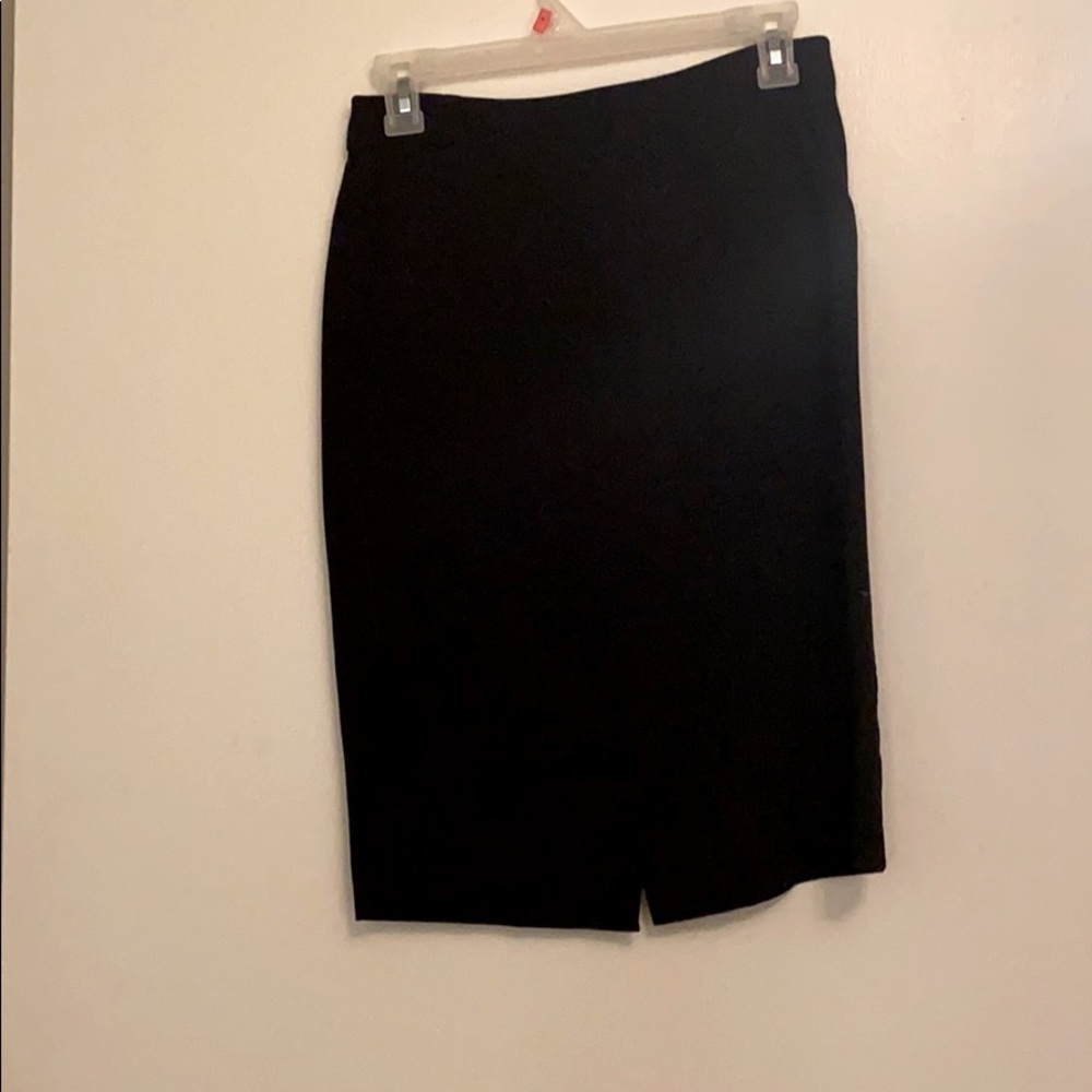 Black Pencil Skirt. Size 4.